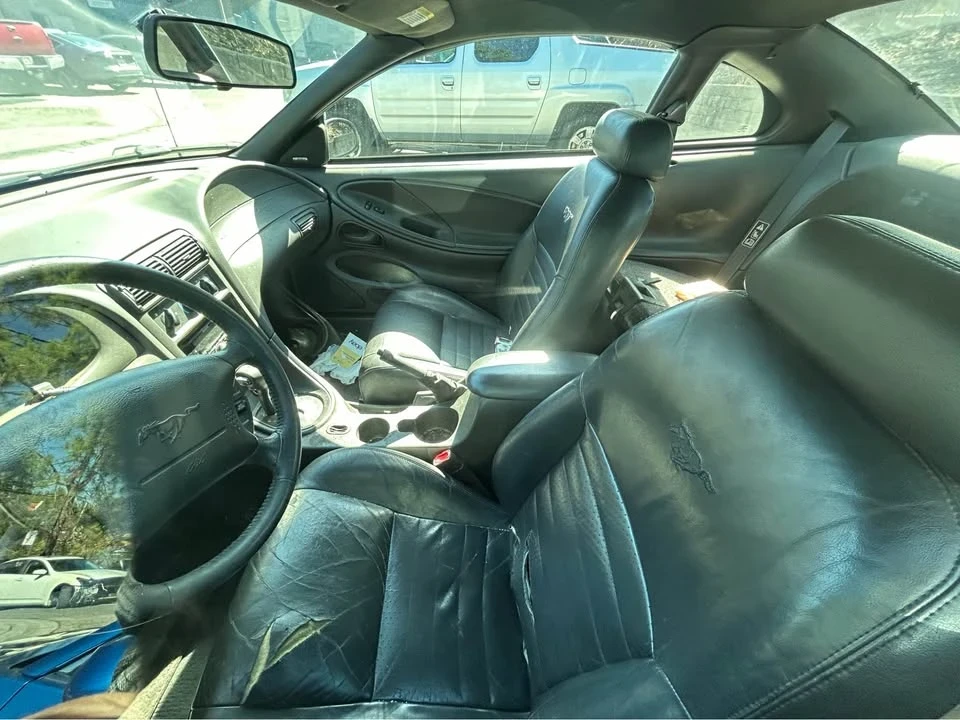 2001 Ford SN95 Mustang - Image 5 of 5