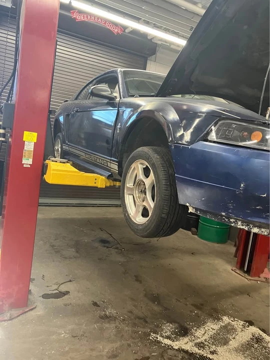 2001 Ford SN95 Mustang - Image 2 of 11