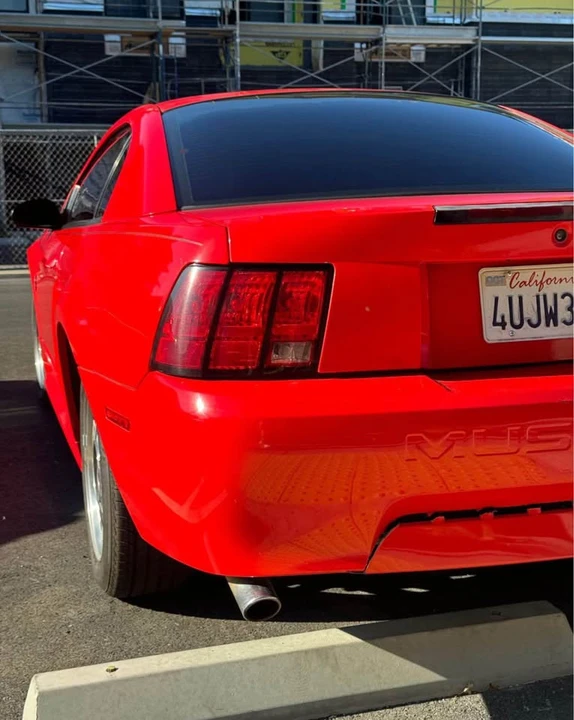 2001 Ford SN95 Mustang - Image 2 of 4