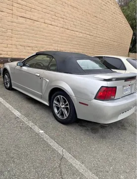 2001 Ford Mustang Coupe