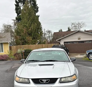 2001 Ford Mustang Coupe