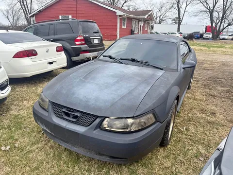 2001 Ford Mustang Coupe