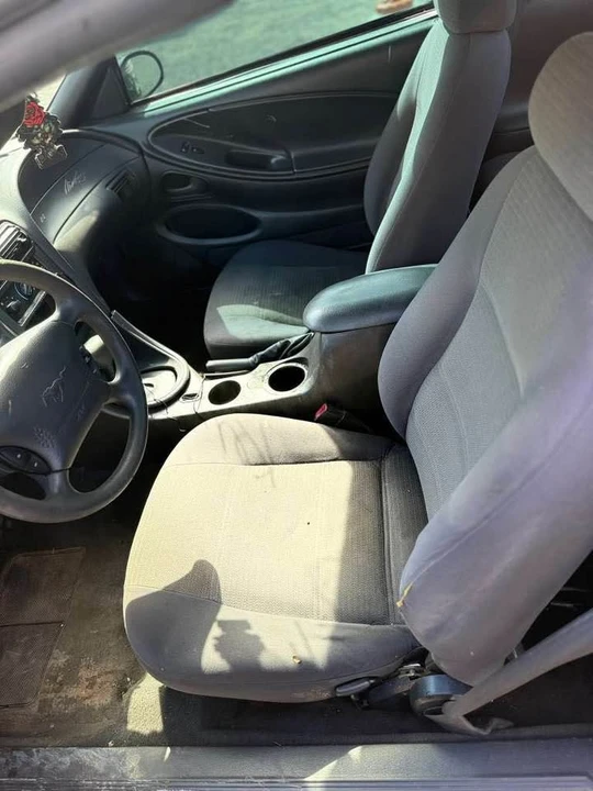 2001 Ford SN95 Mustang - Image 2 of 8