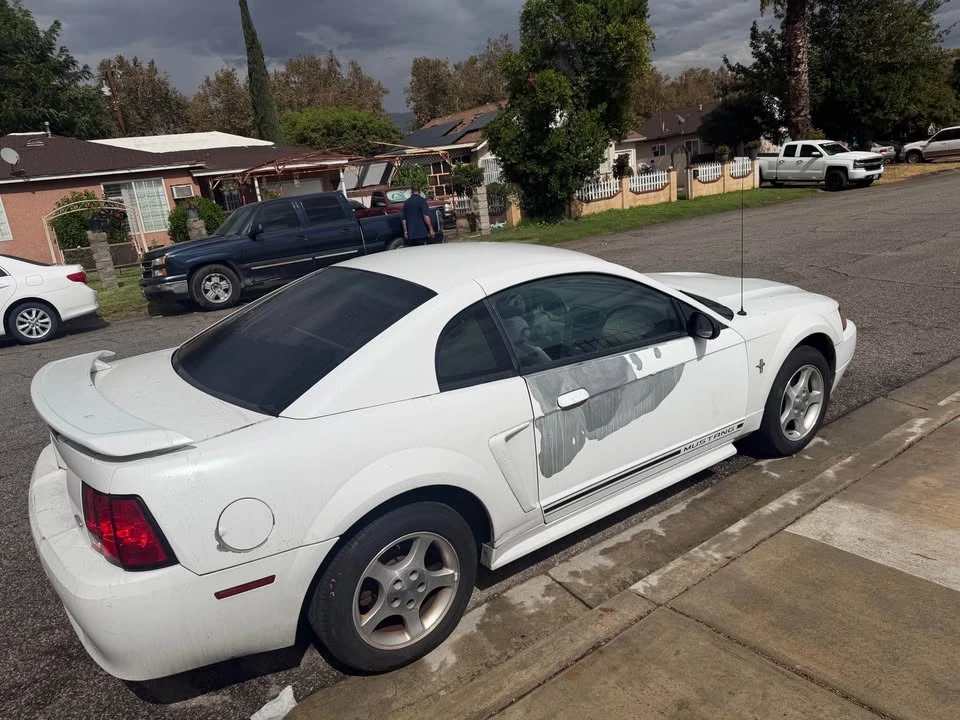 2001 Ford SN95 Mustang - Image 2 of 5