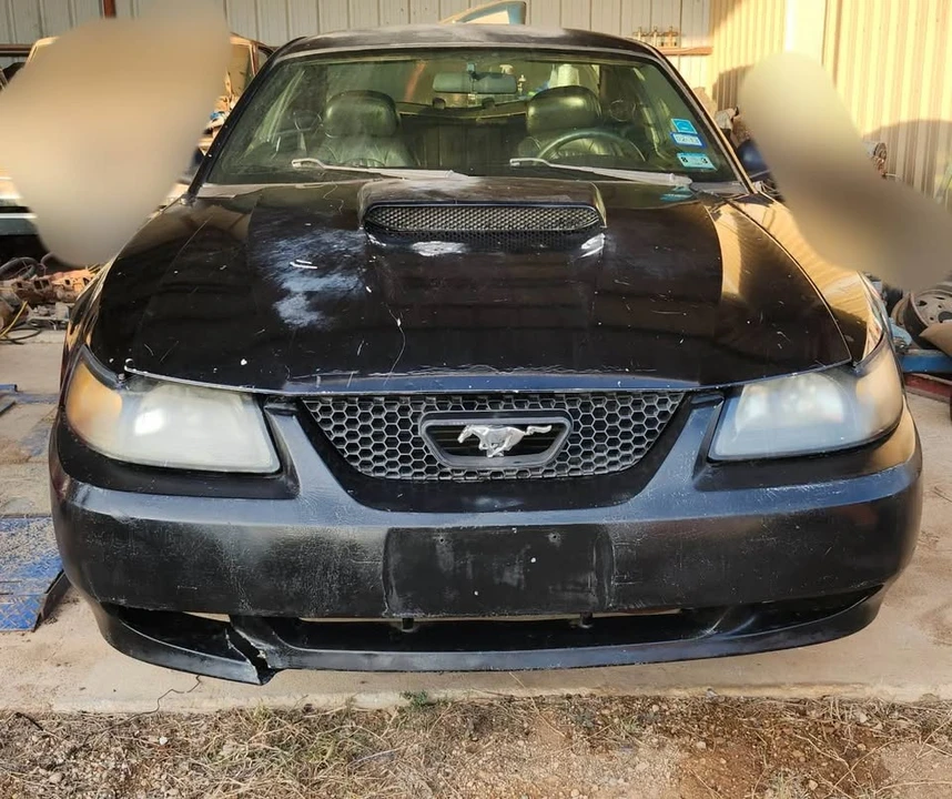 2001 Ford SN95 Mustang - Image 13 of 17