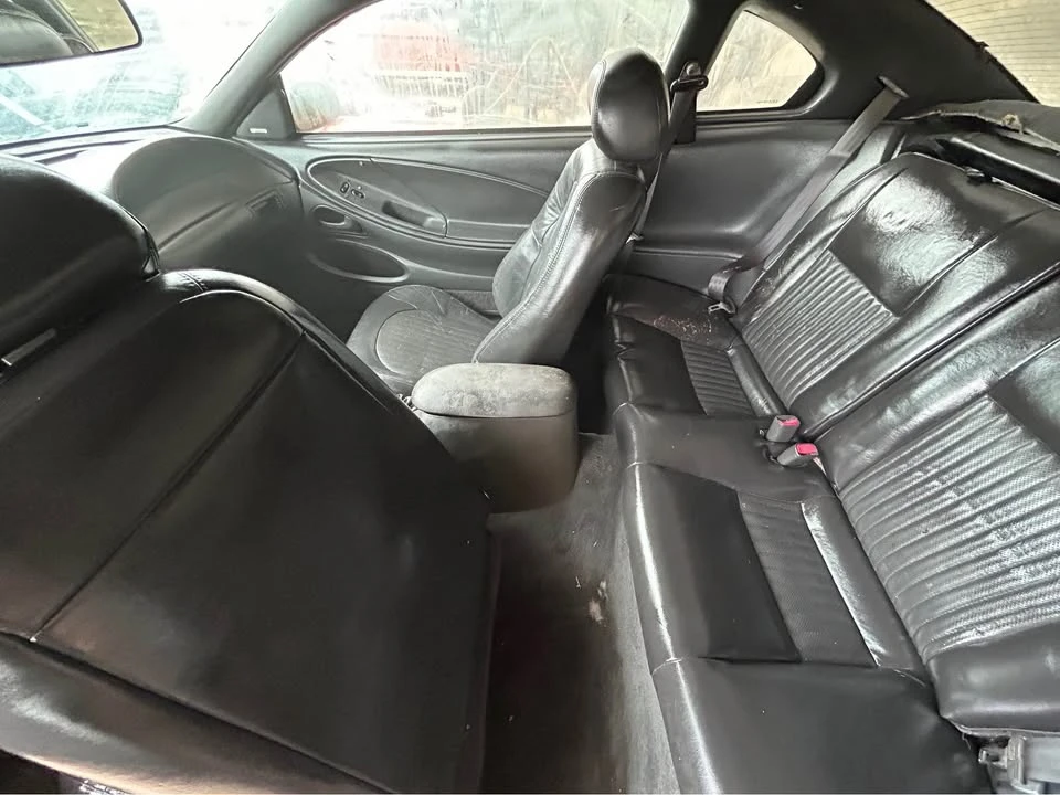 2001 Ford SN95 Mustang - Image 9 of 17