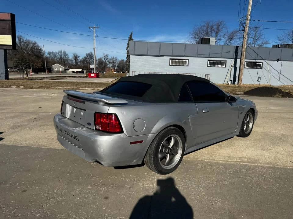 2001 Ford SN95 Mustang - Image 10 of 19