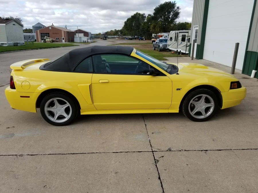 2001 Ford SN95 Mustang - Image 2 of 12