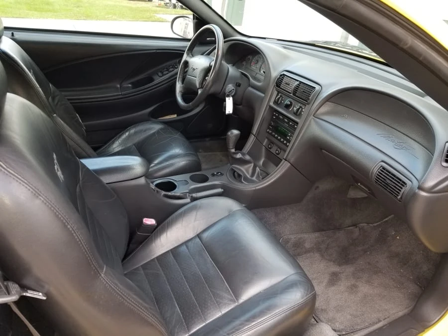 2001 Ford SN95 Mustang - Image 4 of 12