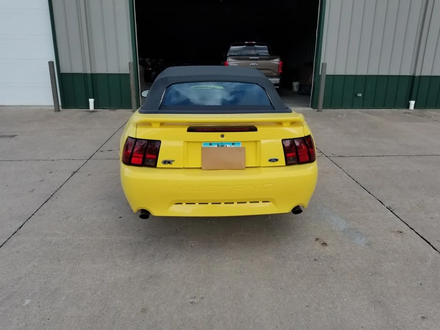 2001 Ford SN95 Mustang - Image 8 of 12