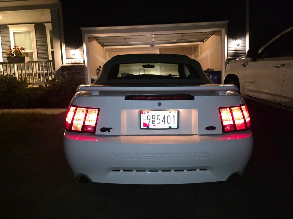 2001 Ford SN95 Mustang - Image 2 of 4