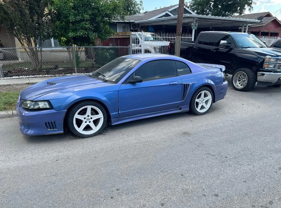 2001 Ford SN95 Mustang - Image 2 of 7