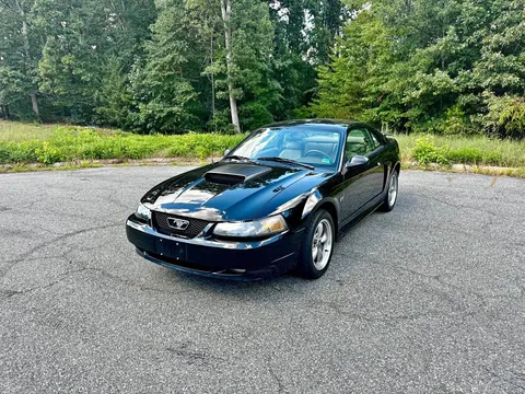 2001 Ford Mustang GT Coupe