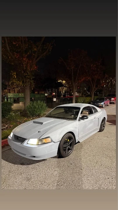 2001 Ford SN95 Mustang - Image 2 of 7