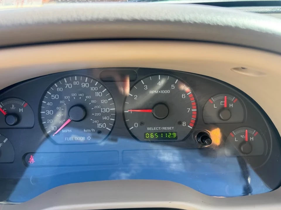 2001 Ford SN95 Mustang - Image 6 of 9