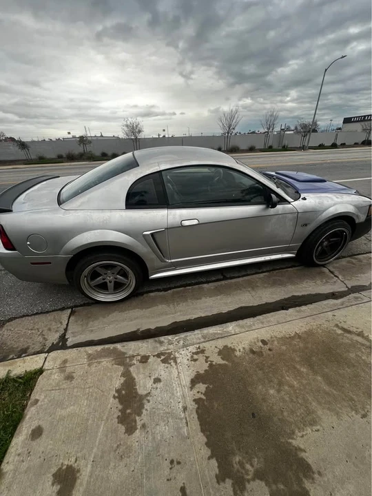 2001 Ford SN95 Mustang - Image 3 of 10