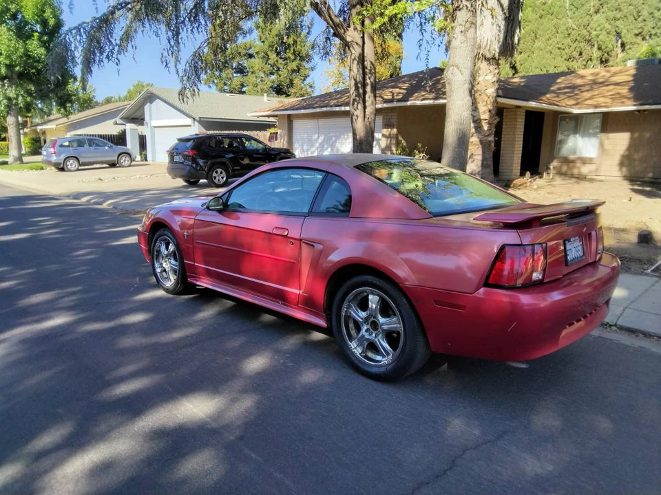 2001 Ford SN95 Mustang - Image 2 of 6