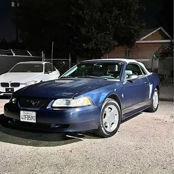2001 Ford Mustang GT