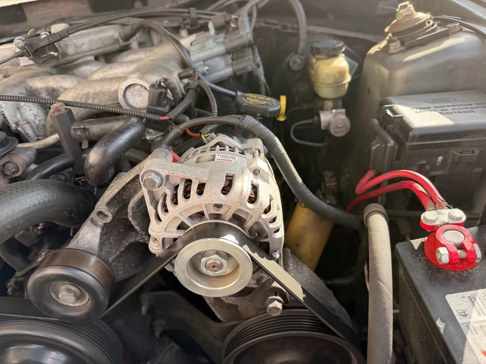 2001 Ford SN95 Mustang - Image 16 of 17