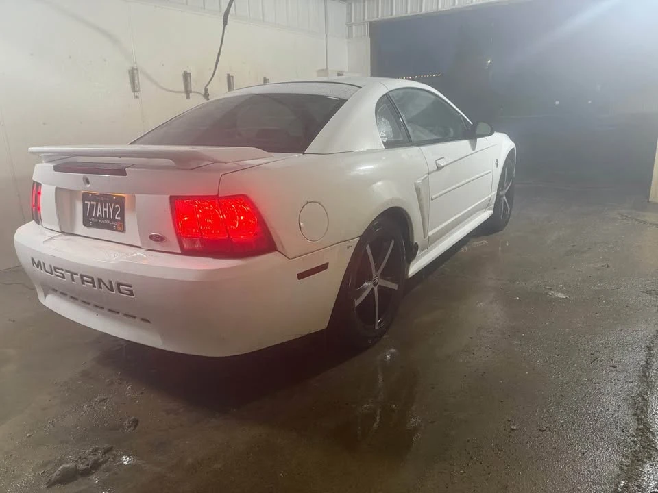 2001 Ford SN95 Mustang - Image 6 of 10
