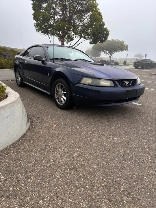 2001 Ford SN95 Mustang - Image 3 of 4