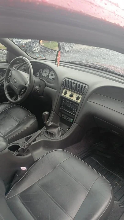 2001 Ford SN95 Mustang - Image 5 of 6