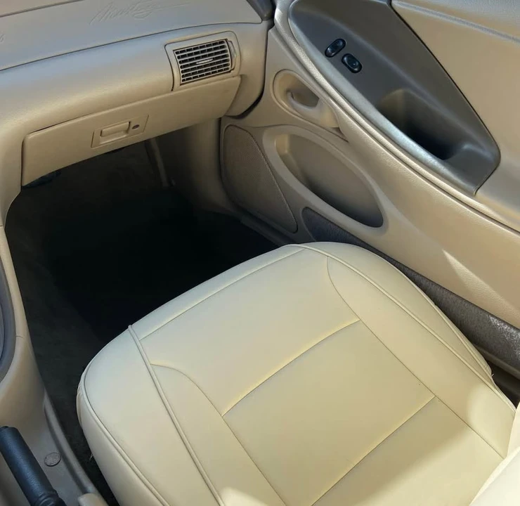 2001 Ford SN95 Mustang - Image 8 of 16