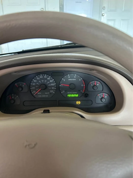 2001 Ford SN95 Mustang - Image 14 of 16