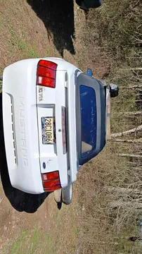 2001 Ford Mustang V6 Convertible