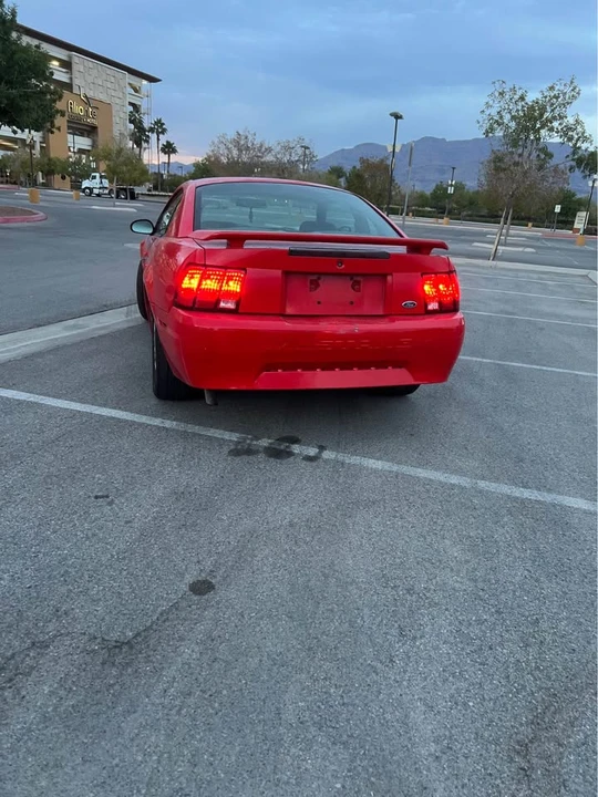 2001 Ford SN95 Mustang - Image 5 of 10