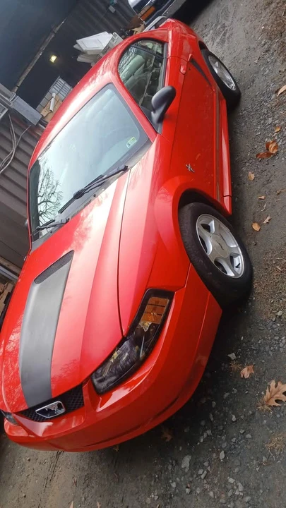 2001 Ford SN95 Mustang - Image 2 of 2