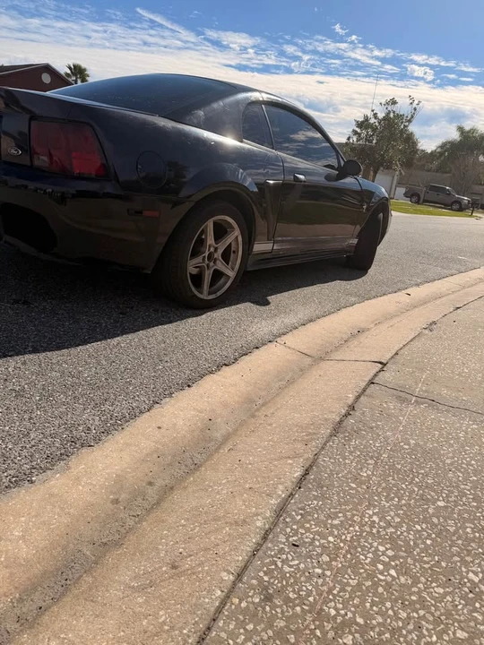 2001 Ford SN95 Mustang - Image 10 of 18