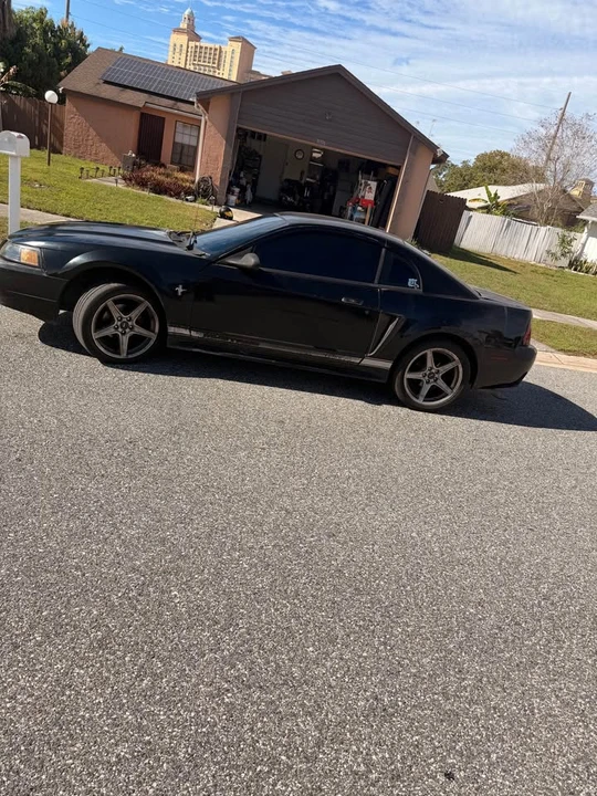 2001 Ford SN95 Mustang - Image 12 of 18