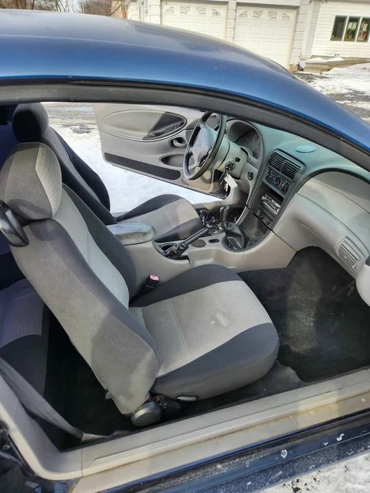 2001 Ford SN95 Mustang - Image 12 of 14