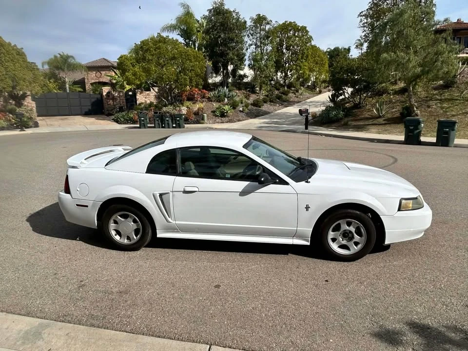 2001 Ford SN95 Mustang - Image 3 of 13