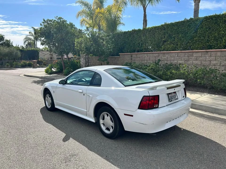 2001 Ford SN95 Mustang - Image 6 of 13