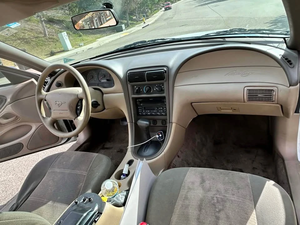 2001 Ford SN95 Mustang - Image 11 of 13