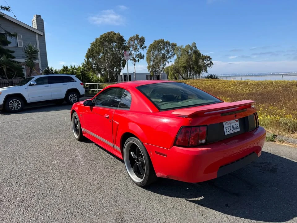 2001 Ford SN95 Mustang - Image 5 of 10