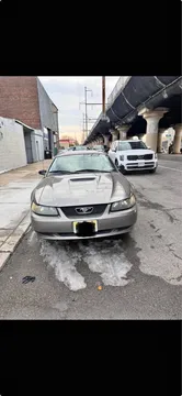 2001 Ford Mustang V6 Premium Coupe