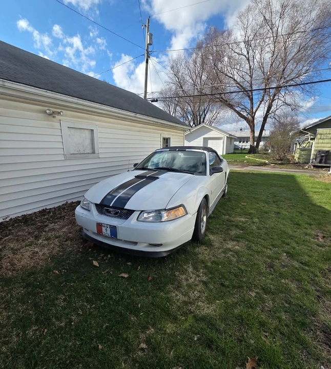 2001 Ford SN95 Mustang - Image 4 of 6