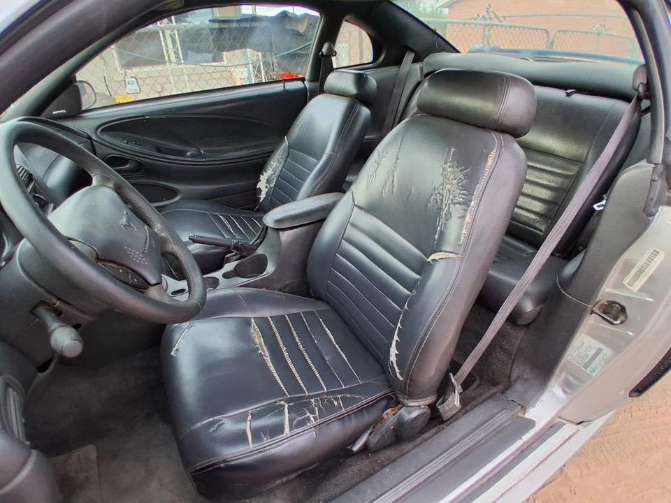 2001 Ford SN95 Mustang - Image 9 of 20