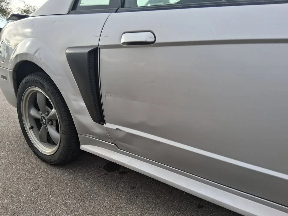 2001 Ford SN95 Mustang - Image 11 of 20