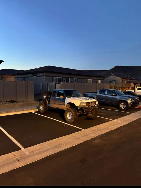 2001 Ford Ranger 3rd Gen - Image 2 of 10