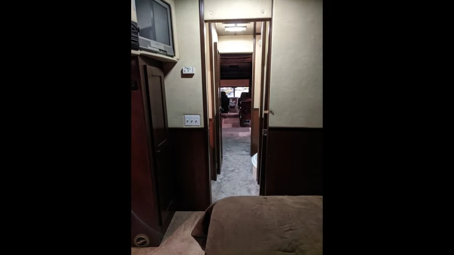 2001 Freightliner - Image 6 of 12