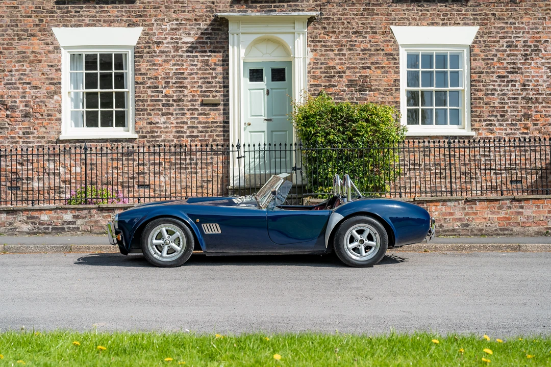 2001 Shelby Cobra Replica - Image 11 of 31