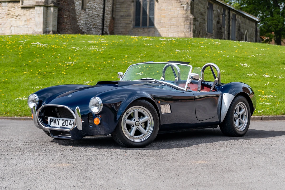 2001 Shelby Cobra Replica - Image 2 of 31