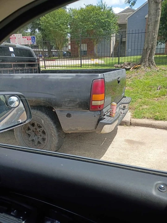 2001 GMC Sierra 1st Gen - Image 3 of 3