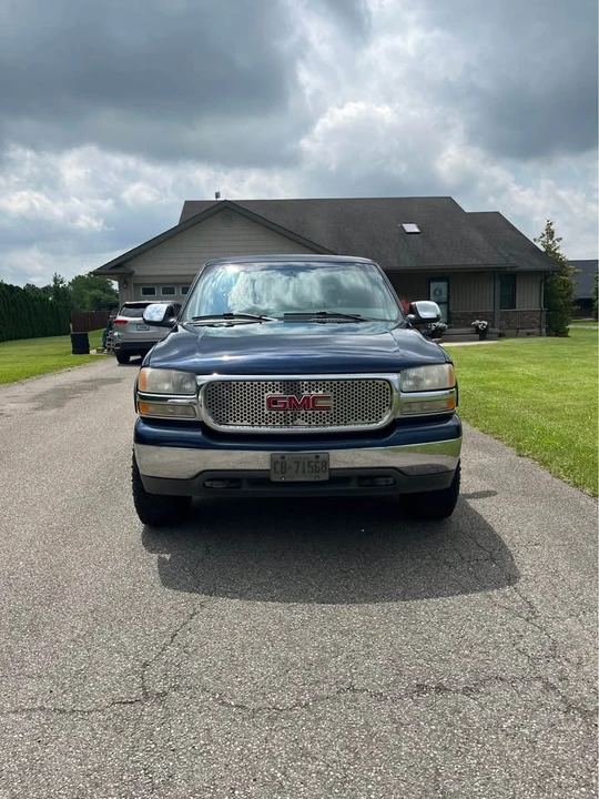 2001 GMC C/K - Image 2 of 20