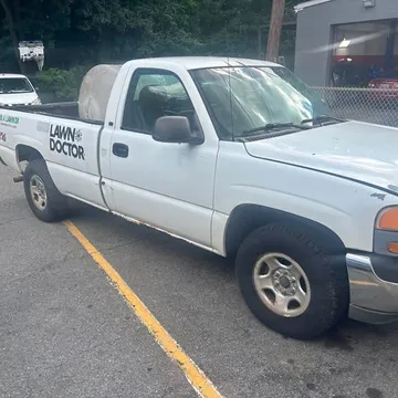 2001 GMC 1500 Regular Cab Short Bed