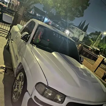 2001 GMC 1500 Regular Cab Short Bed